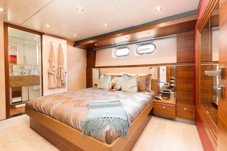 Comfortable Double Guest Cabins
