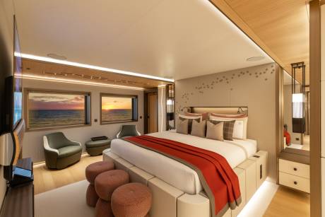 Double Cabin with Elegant Seating