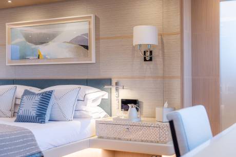 Main Deck Master Suite 