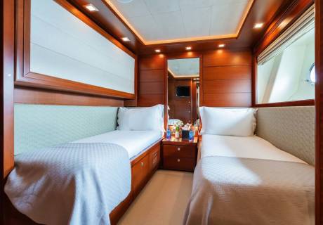 Twin Comfort Cabin