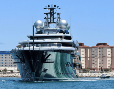 Exterior by Espen Øino