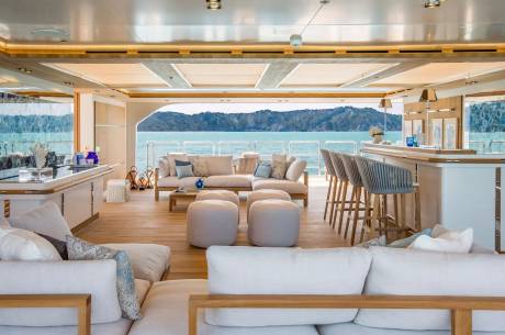Elegant Yacht Ambiance