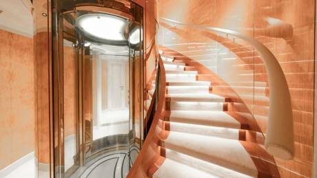 Elevator to All Decks