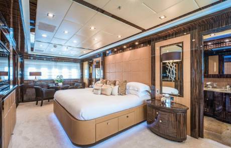 One Main deck Master 