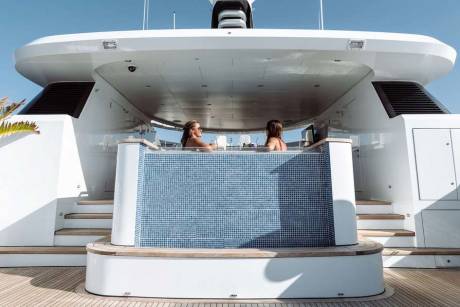 Infinity Jacuzzi Deck