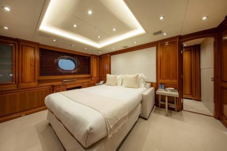 Spacious Five-Cabin Layout