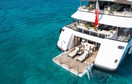 Exclusive Beach Club