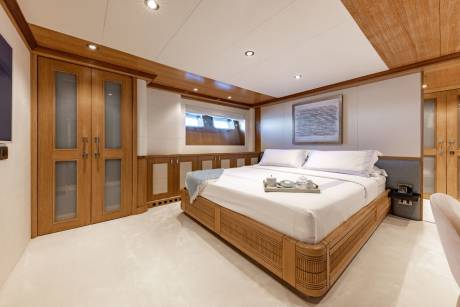 Two lower deck doubles