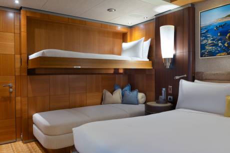 Main DECK CABIN