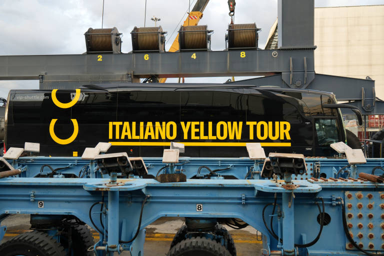 THE YELLOW TOUR 2025